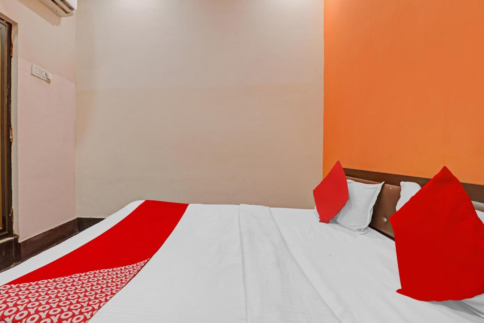 Hotel O New Pacifica Grand Near Phoenix United Lucknow Eksteriør bilde